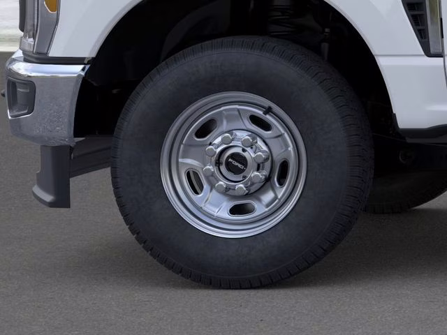 2026 Oxford White Ford Super Duty F-250 SRW XL 4X4 Truck