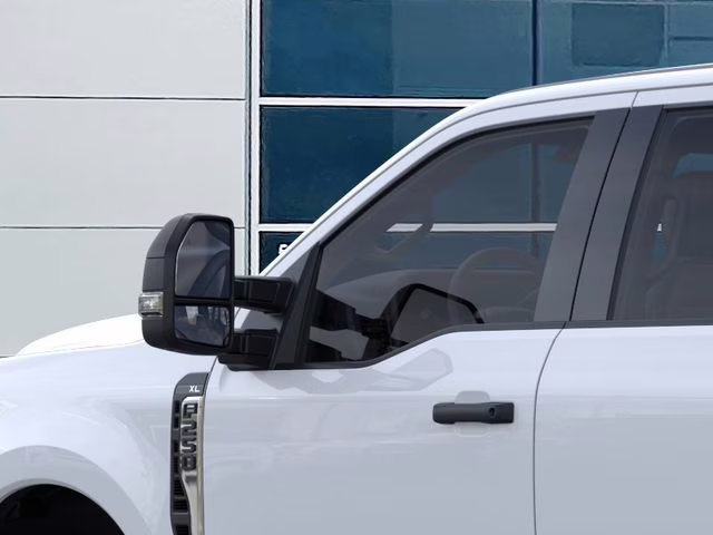 2026 Oxford White Ford Super Duty F-250 SRW XL 4X4 Truck