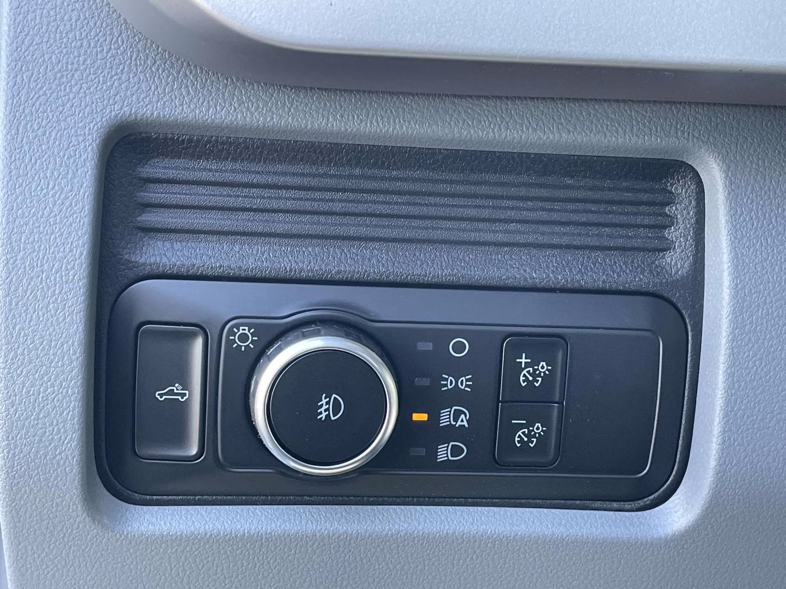 2026 Oxford White Ford Super Duty F-350 DRW XL 4X4 Truck