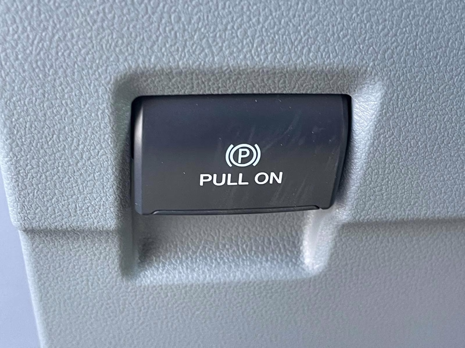 2026 Oxford White Ford Super Duty F-350 DRW XL 4X4 Truck