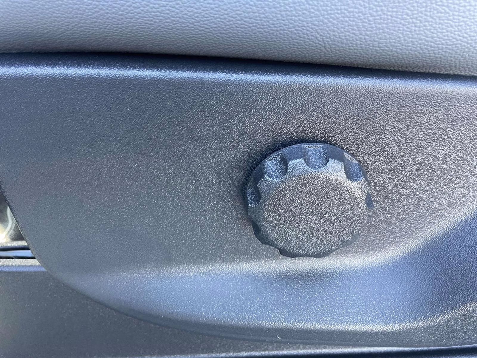 2026 Oxford White Ford Super Duty F-350 DRW XL 4X4 Truck