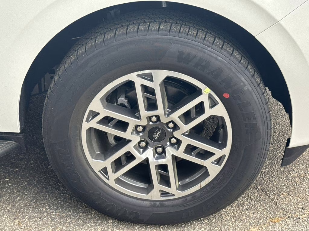 2026 White Metallic Ford Expedition Max Active RWD SUV