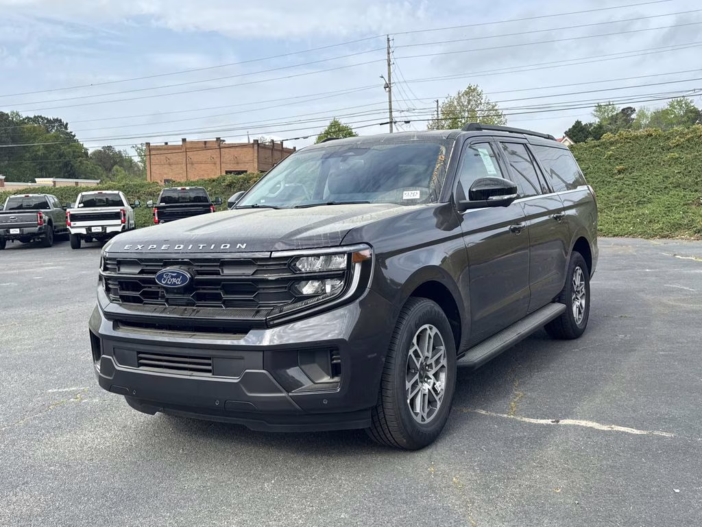 2026 Gray Metallic Ford Expedition Max Active RWD SUV