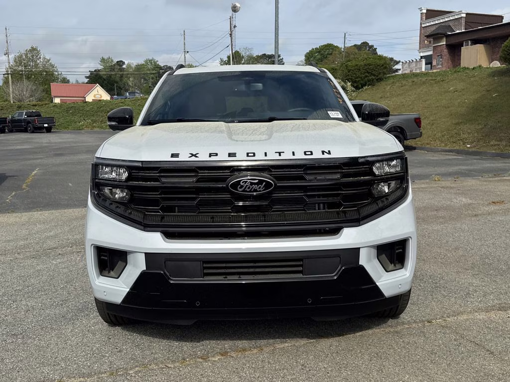 2026 Silver Metallic Ford Expedition Max Platinum 4X4 SUV