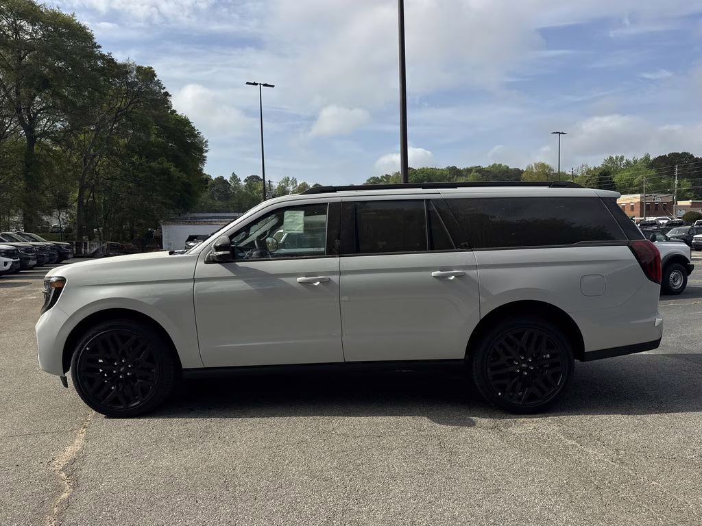 2026 Silver Metallic Ford Expedition Max Platinum 4X4 SUV