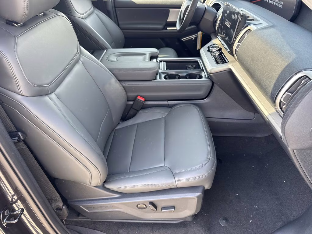 2026 Gray Metallic Ford Expedition Active RWD SUV