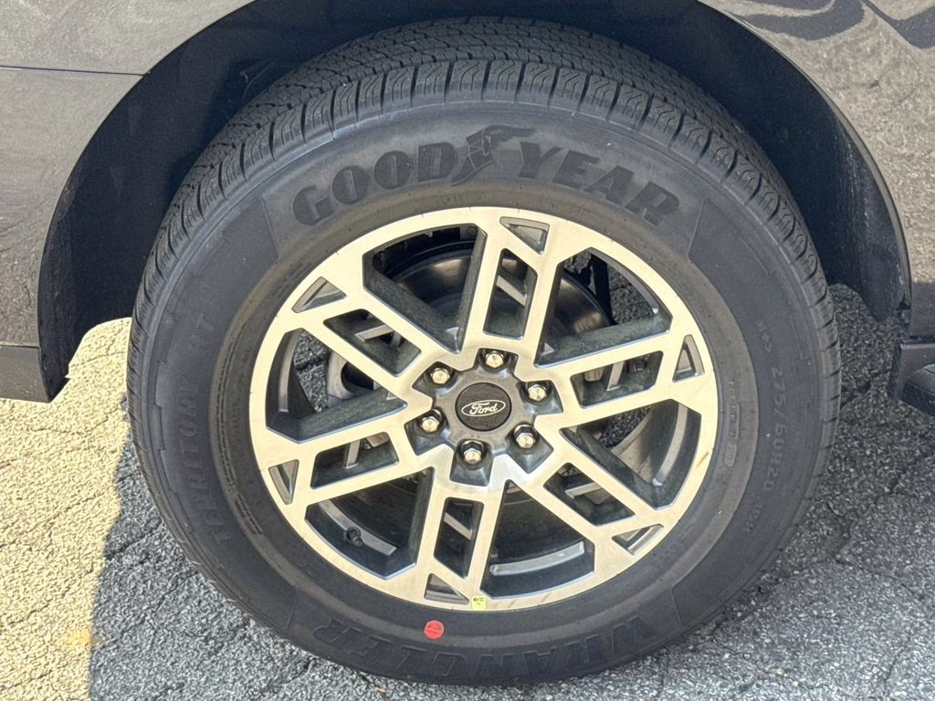 2026 Gray Metallic Ford Expedition Active RWD SUV