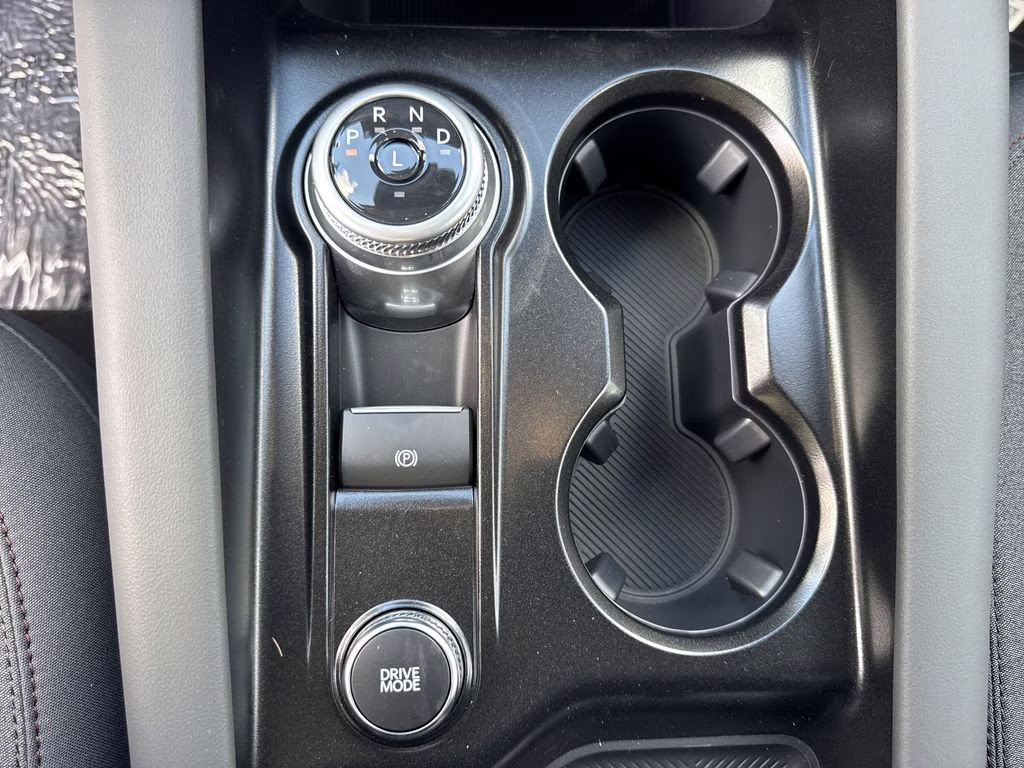 2026 White Metallic Ford Explorer Active RWD SUV