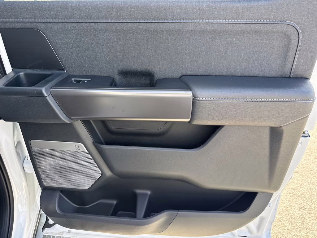 2026 Oxford White Ford F-150 Lariat 4X4 Truck