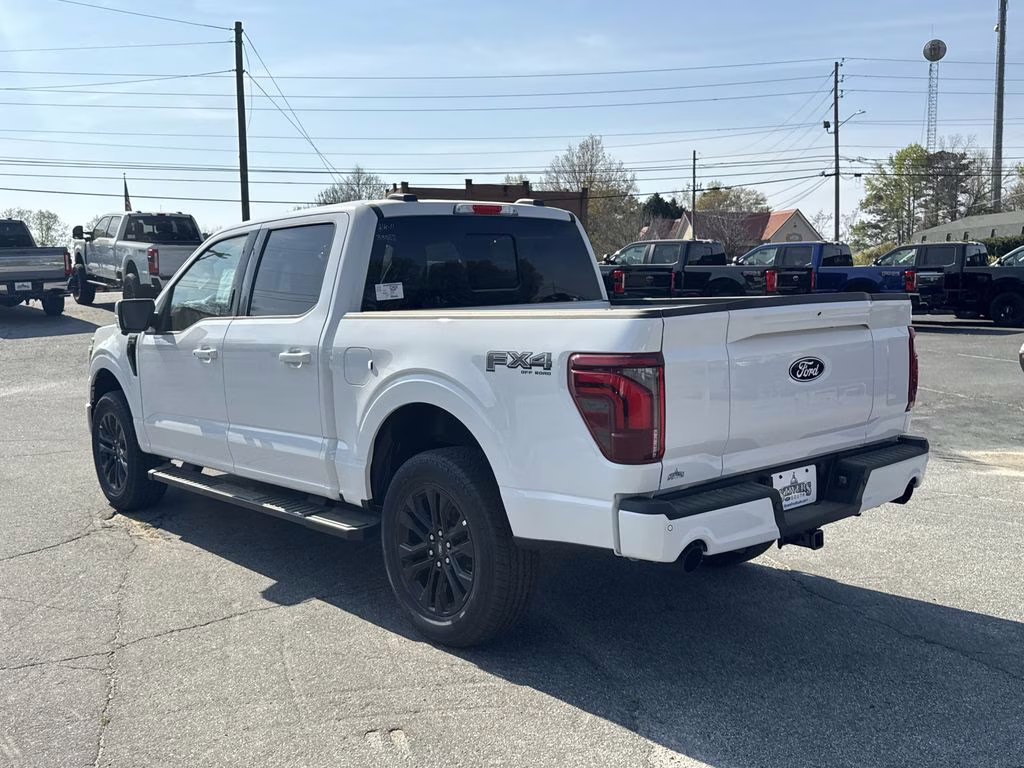 2026 Oxford White Ford F-150 Lariat 4X4 Truck