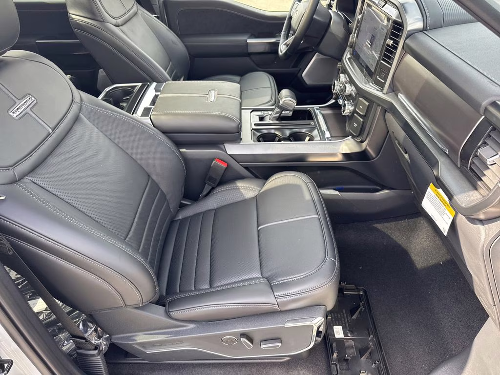 2026 Avalanche Ford F-150 Platinum 4X4 Truck