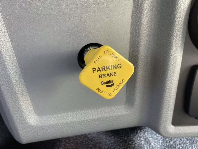 2027 Oxford White Ford F-650SD Base RWD Truck