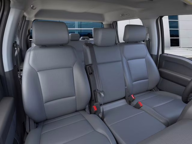 2026 Oxford White Ford Super Duty F-250 SRW XL 4X4 Truck