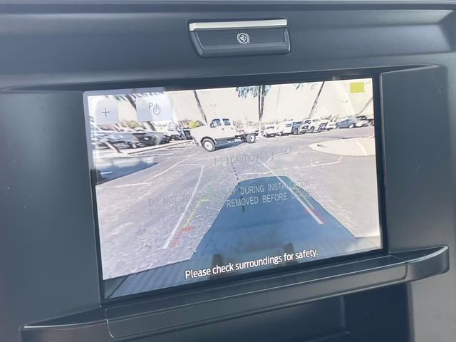 2026 Oxford White Ford Super Duty F-350 DRW XL 4X4 Truck