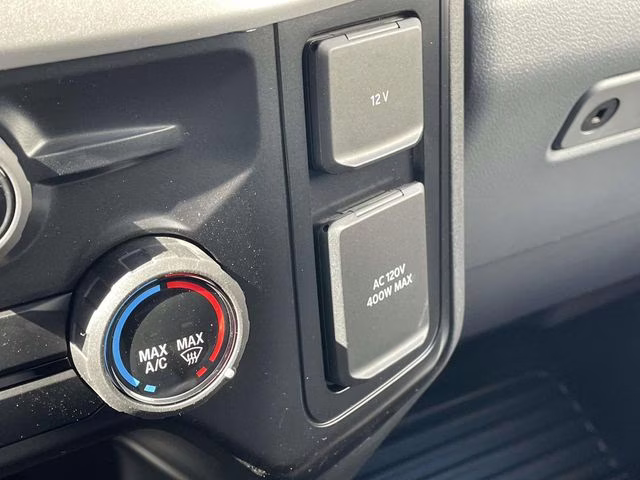 2026 Oxford White Ford Super Duty F-350 DRW XL 4X4 Truck