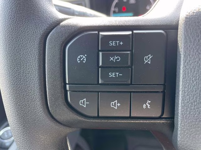 2026 Oxford White Ford Super Duty F-350 DRW XL 4X4 Truck