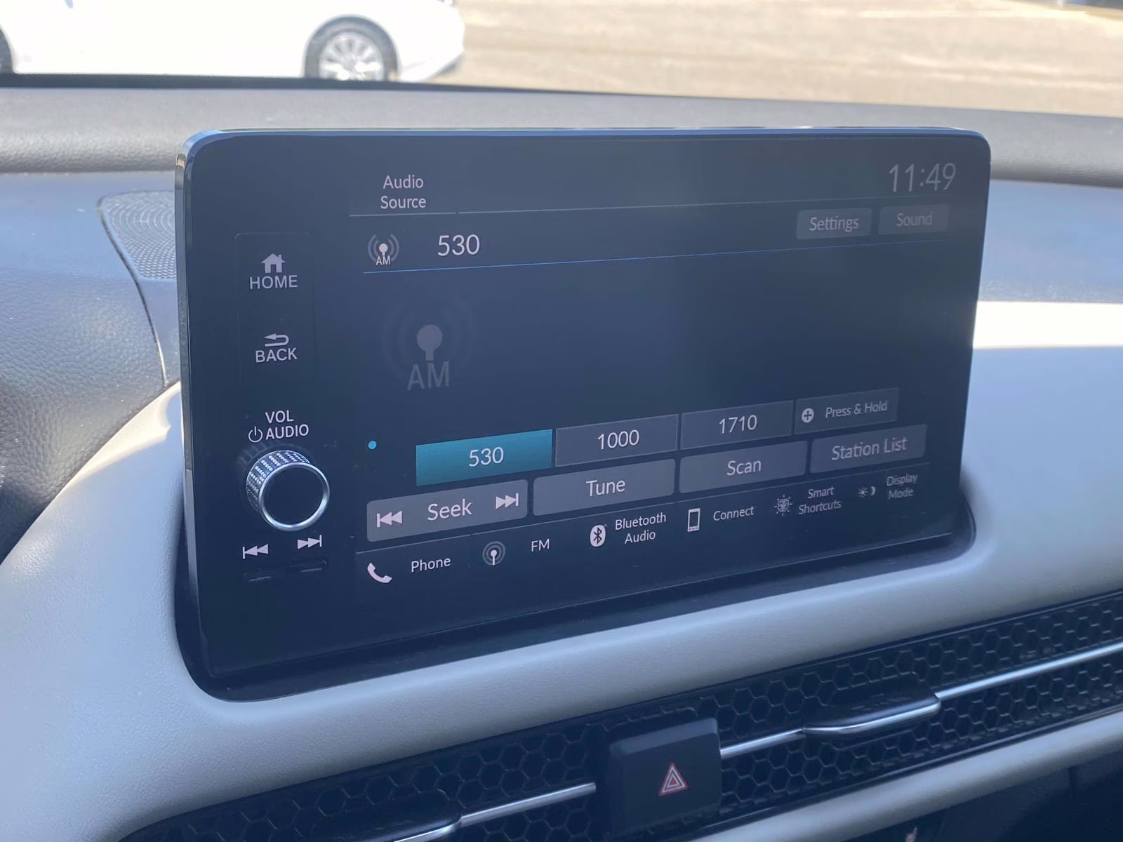 2023 White Honda HR-V EX-L FWD SUV