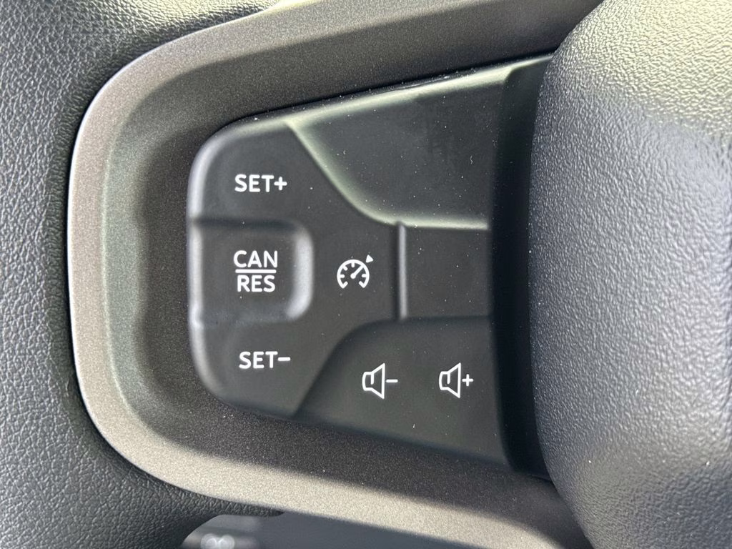 2026 Oxford White Ford Bronco Base 4X4 SUV