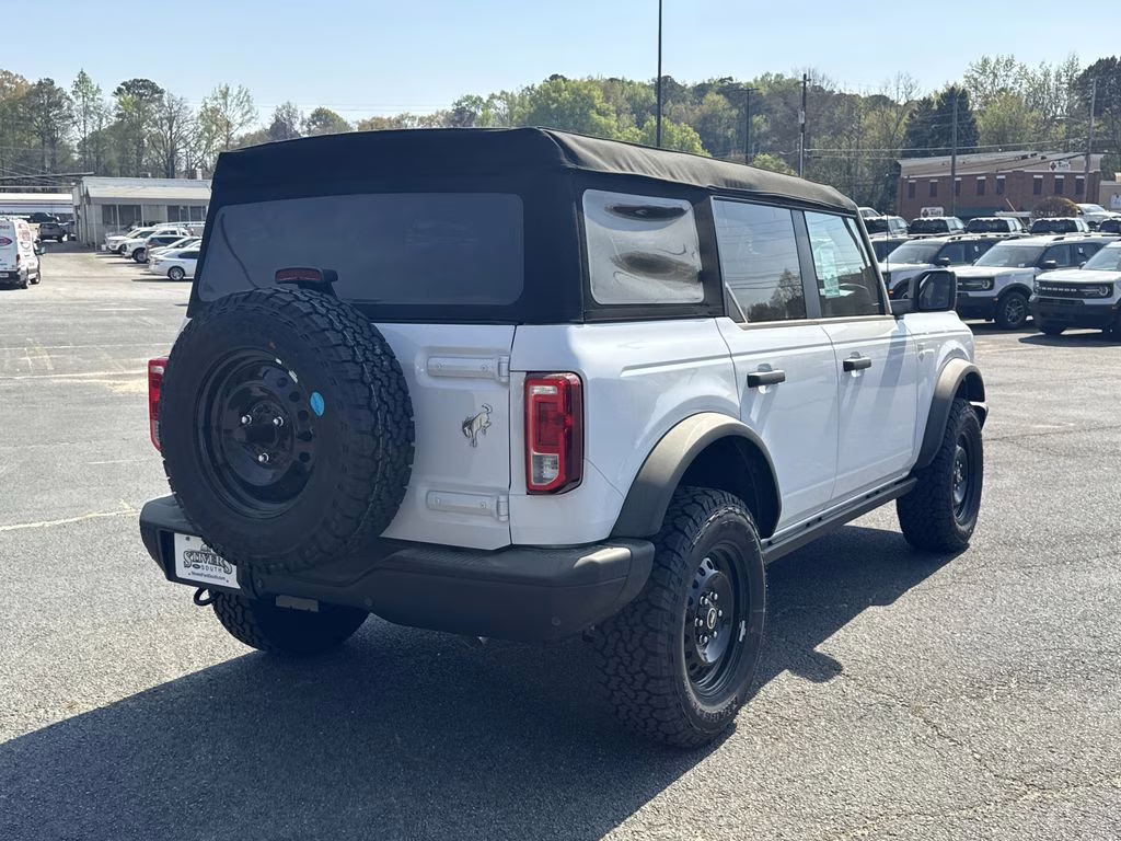 2026 Oxford White Ford Bronco Big Bend 4X4 SUV