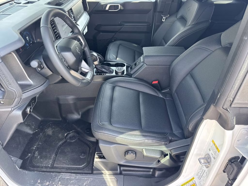 2026 Oxford White Ford Bronco Big Bend 4X4 SUV