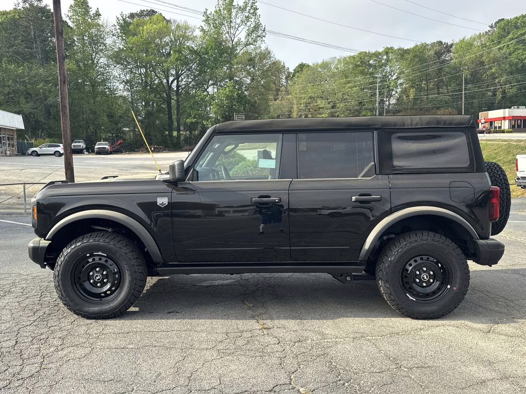 2026 Shadow Black Ford Bronco Big Bend 4X4 SUV