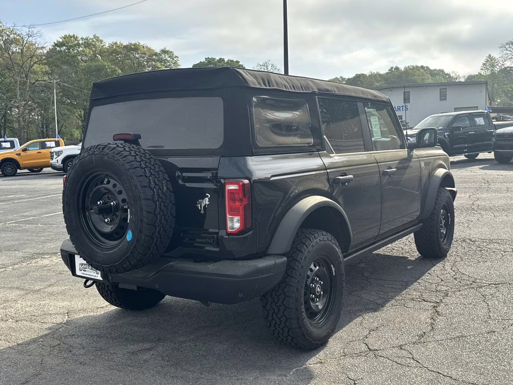 2026 Shadow Black Ford Bronco Big Bend 4X4 SUV