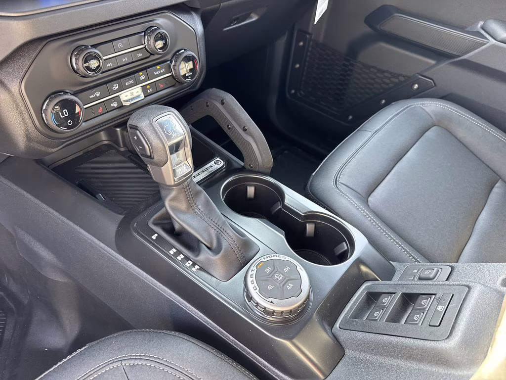 2026 Avalanche Ford Bronco Big Bend 4X4 SUV