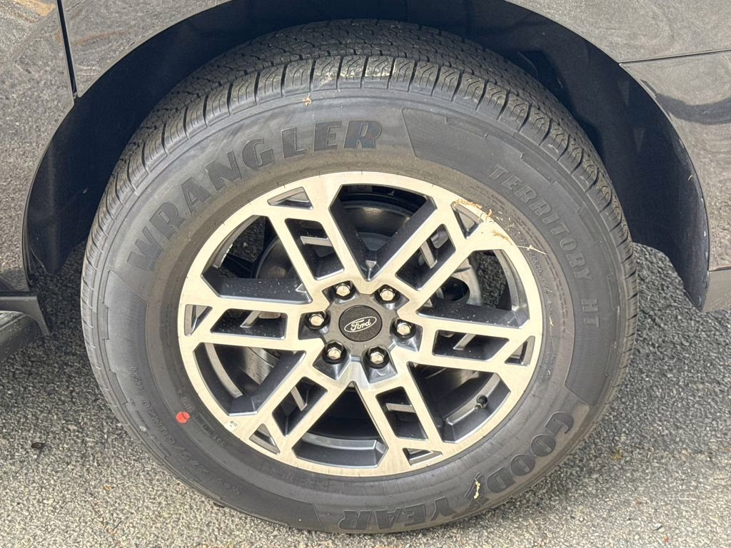 2026 Black Metallic Ford Expedition Max Active RWD SUV