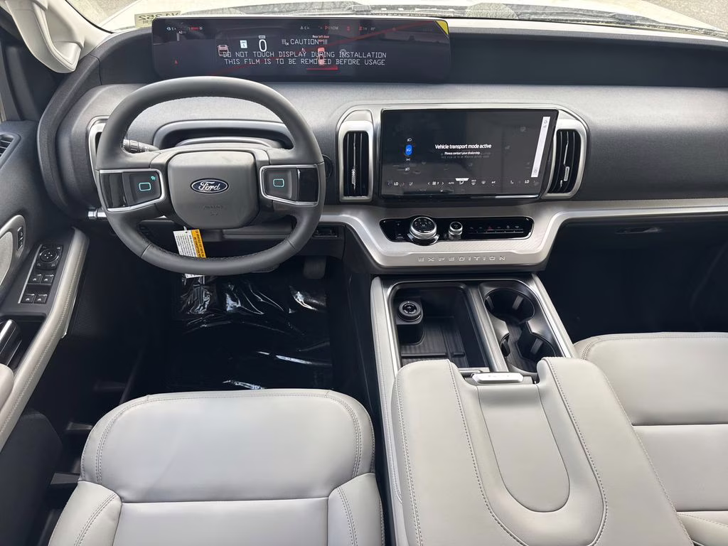 2026 White Metallic Ford Expedition Max Active RWD SUV