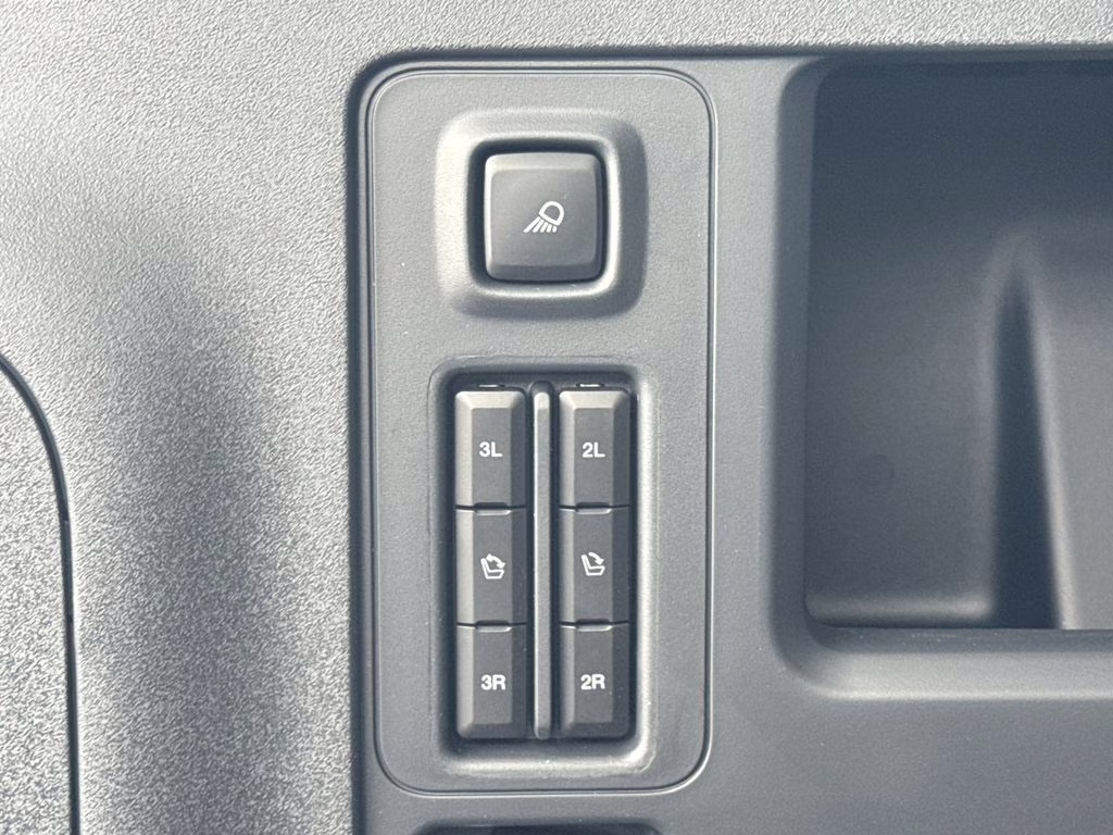 2026 Gray Metallic Ford Expedition Max Active RWD SUV