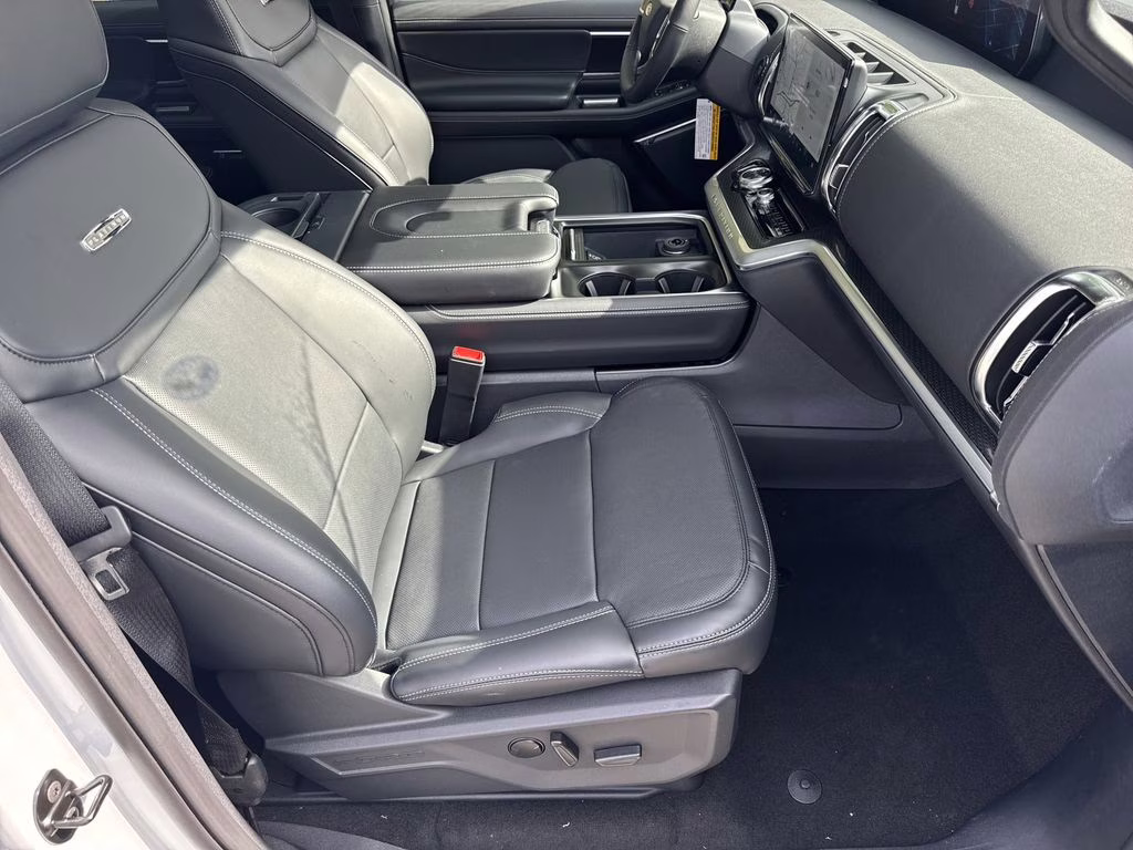 2026 Silver Metallic Ford Expedition Max Platinum 4X4 SUV