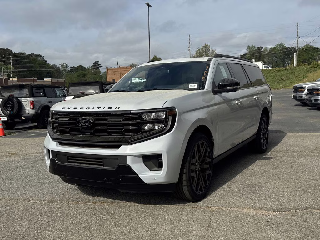 2026 Silver Metallic Ford Expedition Max Platinum 4X4 SUV