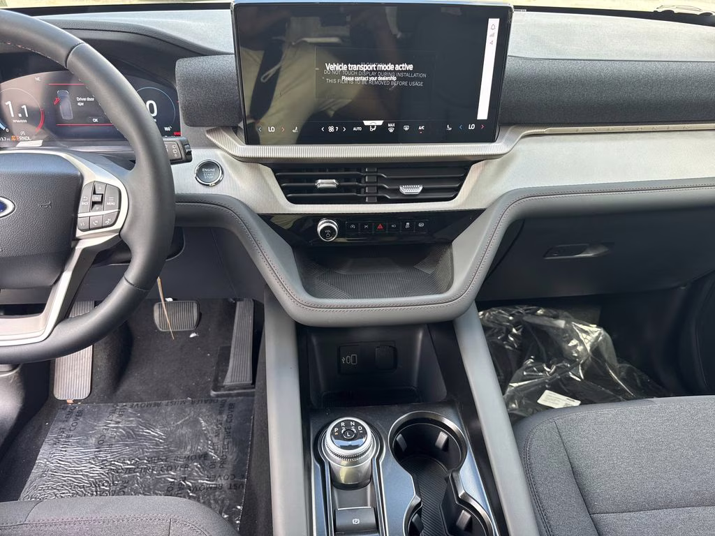 2026 White Metallic Ford Explorer Active RWD SUV