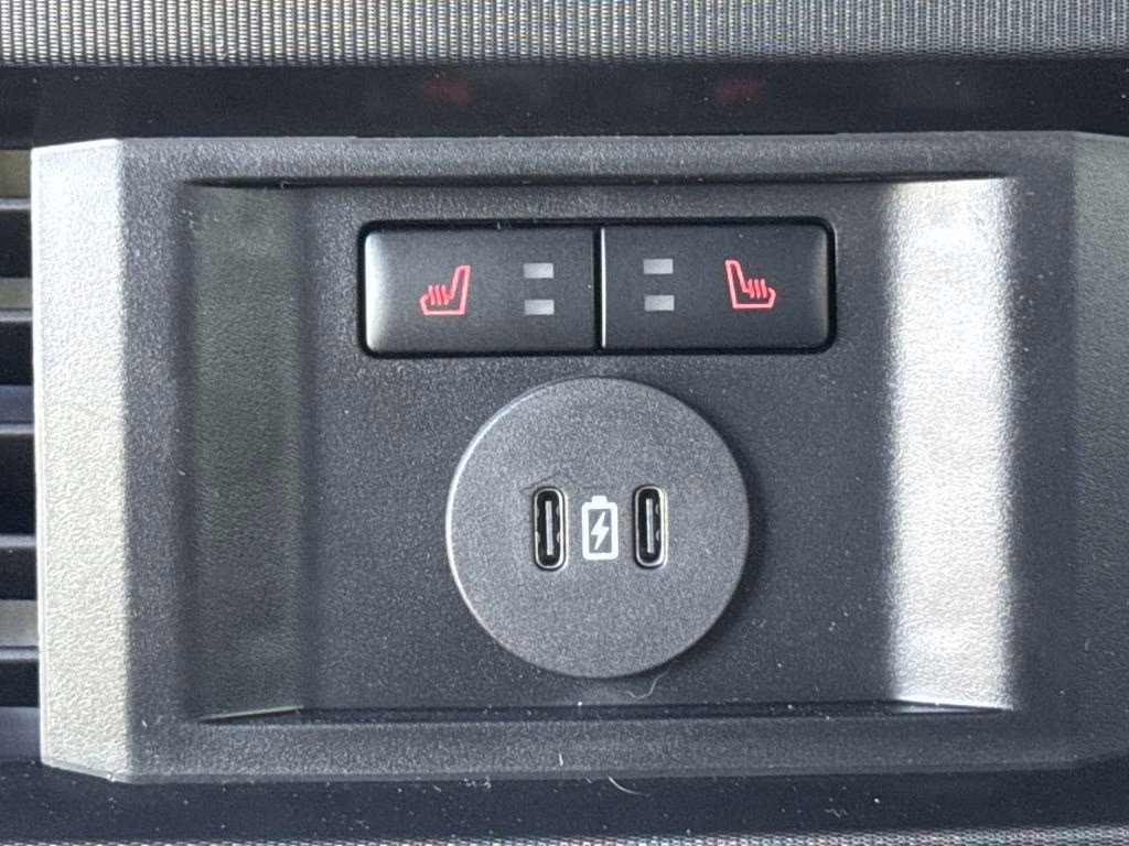 2026 White Metallic Ford Super Duty F-350 SRW Platinum 4X4 Truck