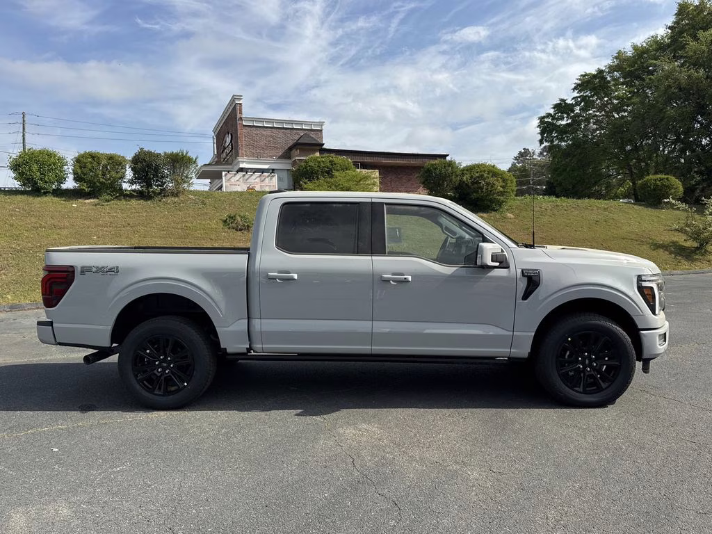 2026 Avalanche Ford F-150 Platinum 4X4 Truck