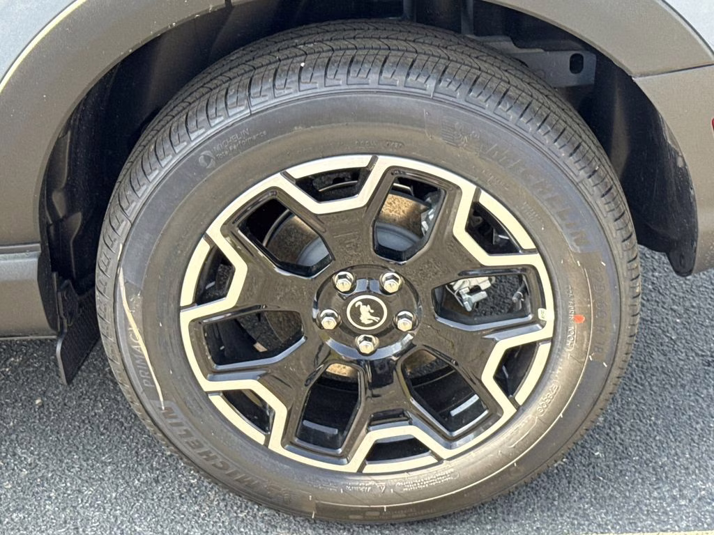 2026 Azure Gray Metallic Ford Bronco Sport Outer Banks 4X4 SUV