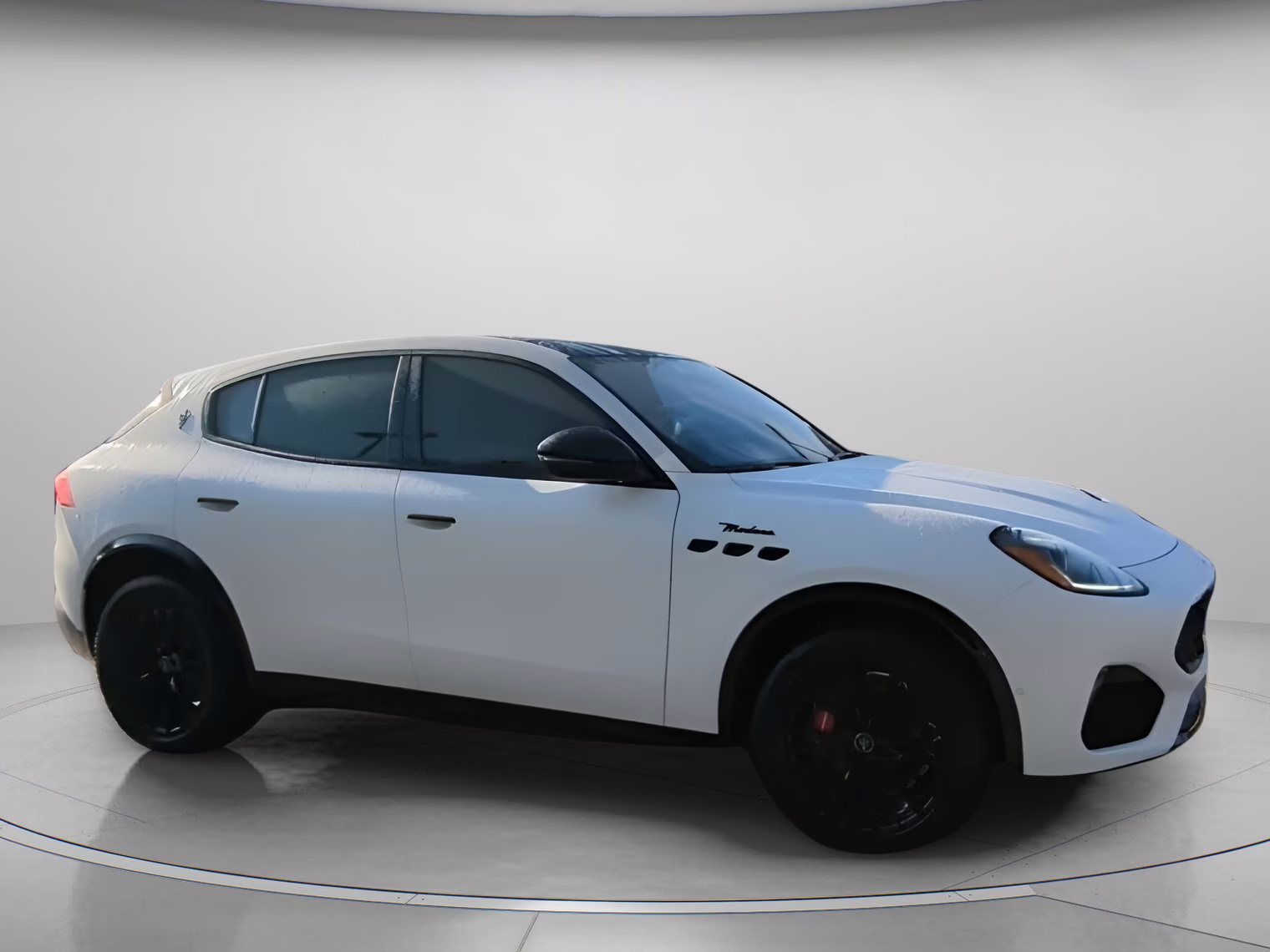 2025 Bianco Astro Metallic Maserati Grecale Modena AWD SUV