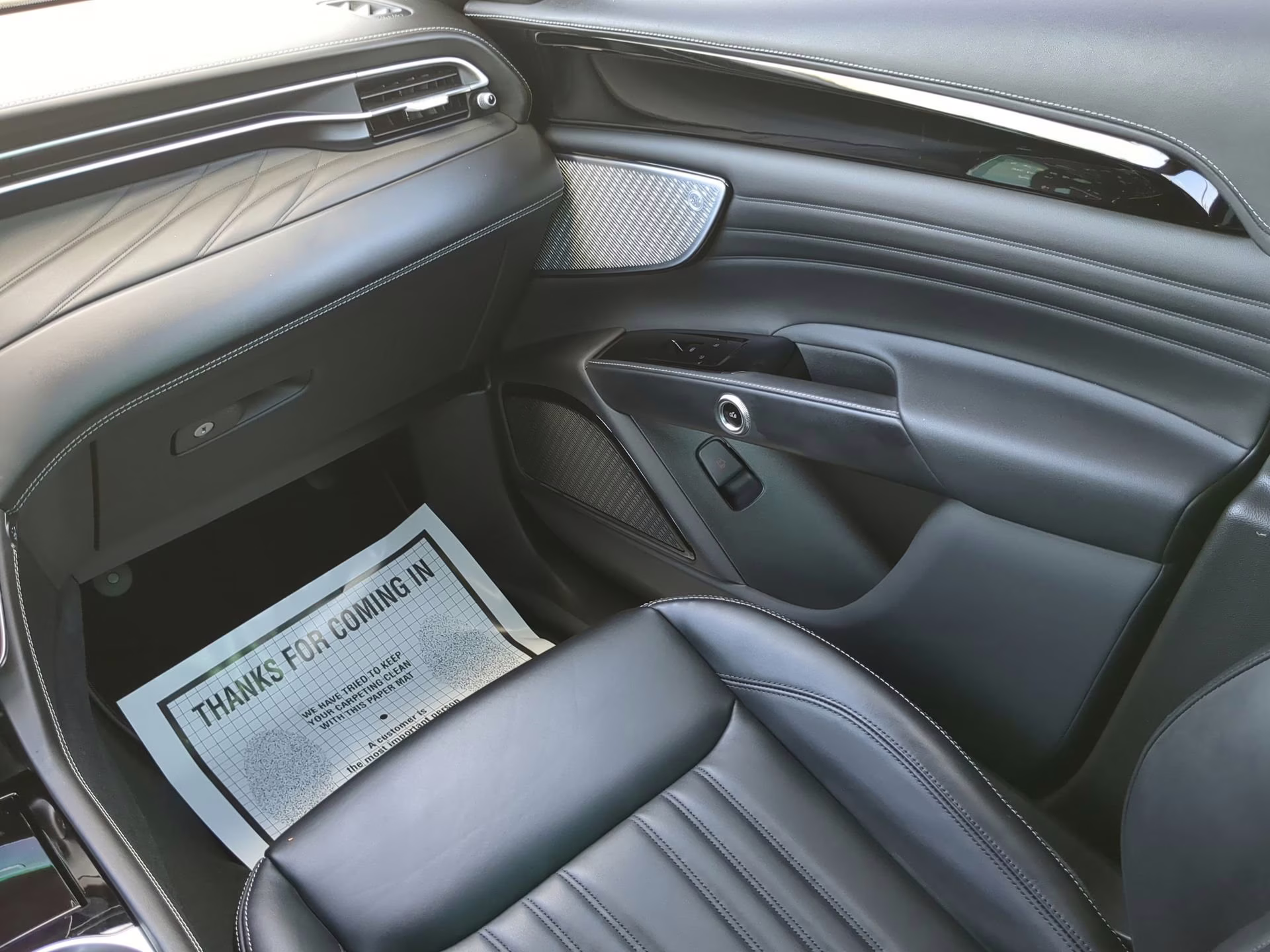 2025 Bianco Astro Metallic Maserati Grecale Modena AWD SUV