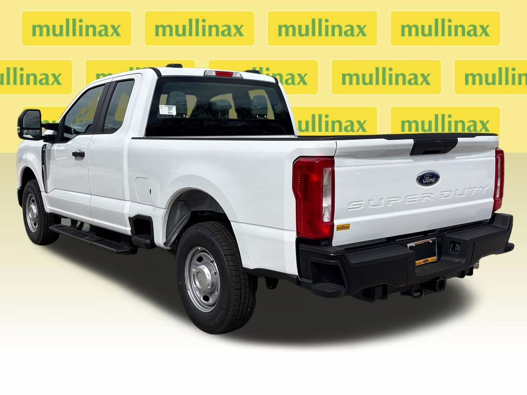 2026 Oxford White Ford Super Duty F-250 SRW XL RWD Truck