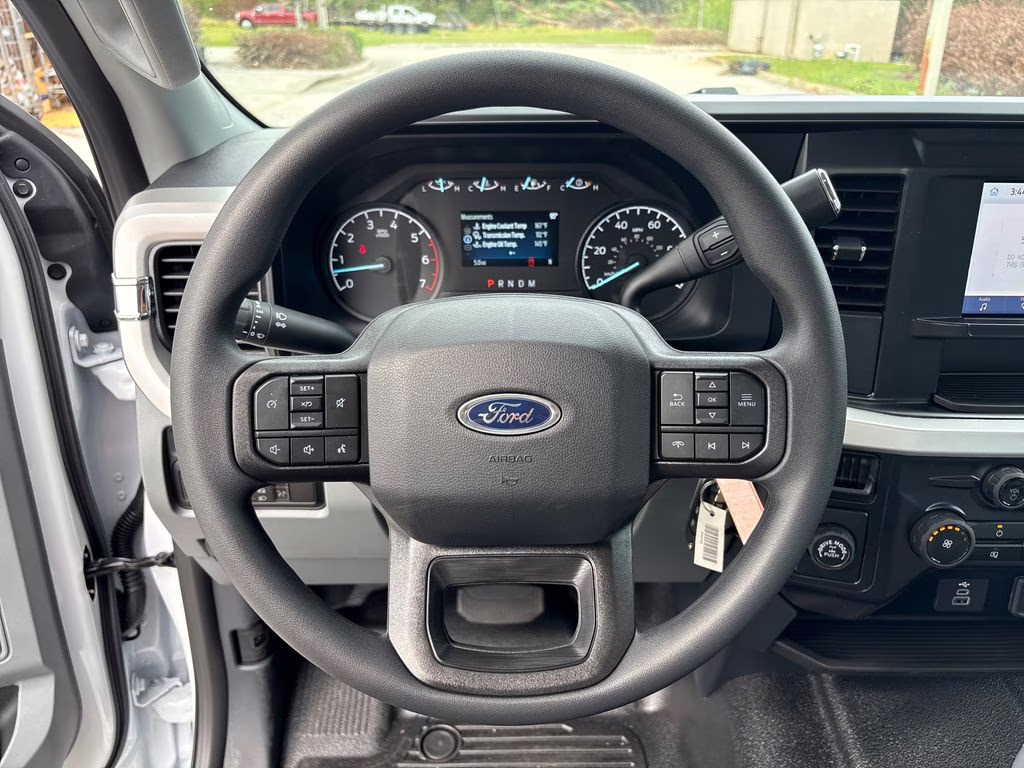 2026 Oxford White Ford Super Duty F-250 SRW XL RWD Truck