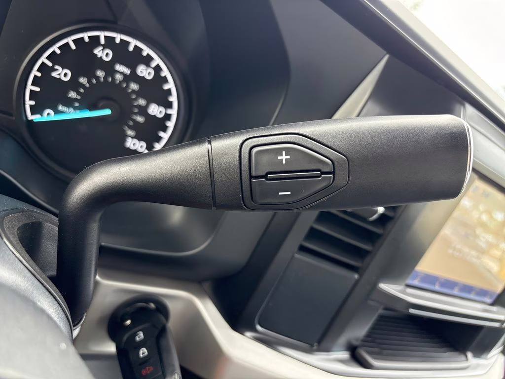 2026 Oxford White Ford Super Duty F-250 SRW XL RWD Truck