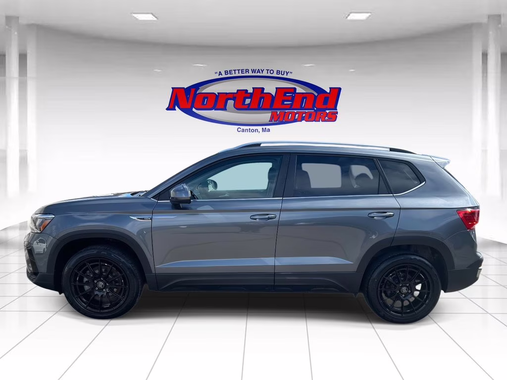 2024 Gray Volkswagen Taos 1.5T SE FWD SUV