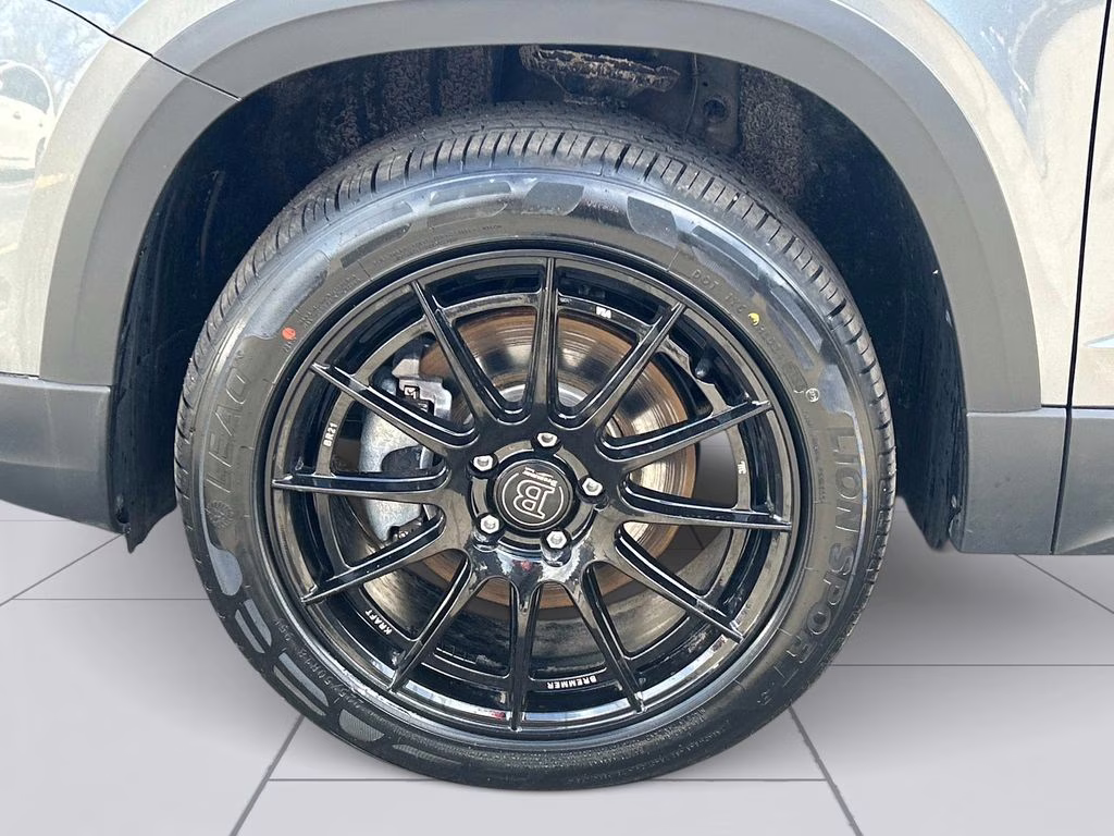 2024 Gray Volkswagen Taos 1.5T SE FWD SUV