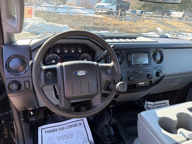 2013 Tuxedo Black Metallic Ford Super Duty F-350 SRW XL 4X4 Truck