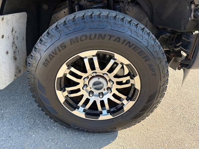 2013 Tuxedo Black Metallic Ford Super Duty F-350 SRW XL 4X4 Truck