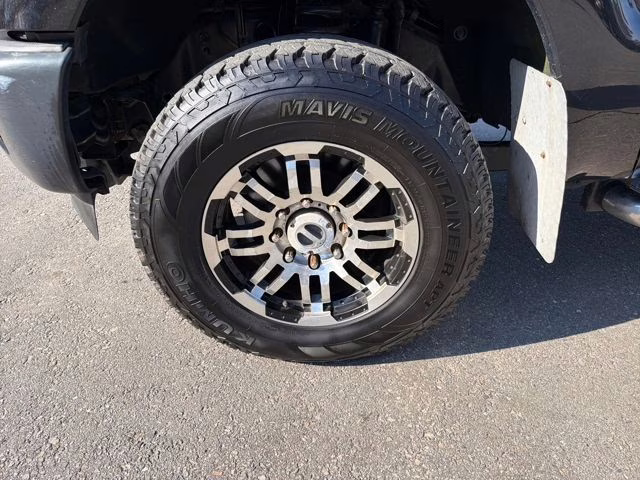 2013 Tuxedo Black Metallic Ford Super Duty F-350 SRW XL 4X4 Truck