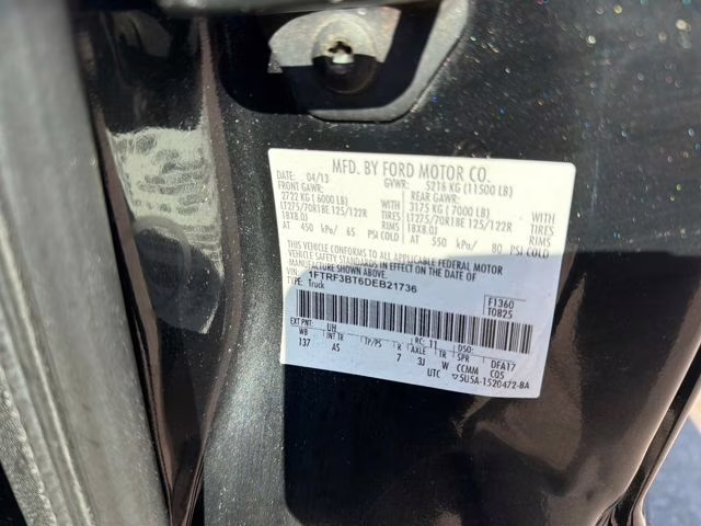 2013 Tuxedo Black Metallic Ford Super Duty F-350 SRW XL 4X4 Truck