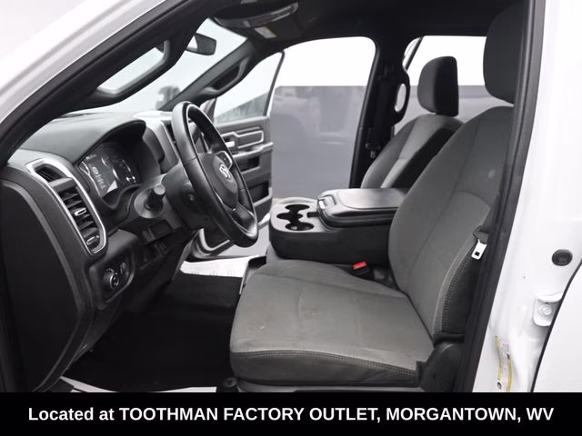 2024 Bright White Clearcoat Ram 3500 Big Horn 4X4 Truck