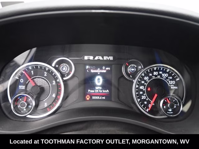 2024 Bright White Clearcoat Ram 3500 Big Horn 4X4 Truck