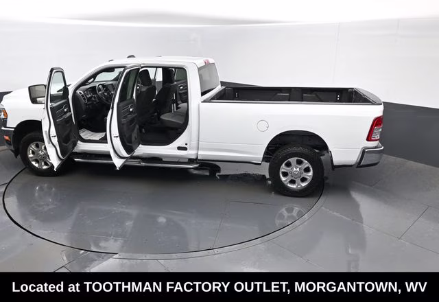 2024 Bright White Clearcoat Ram 3500 Big Horn 4X4 Truck
